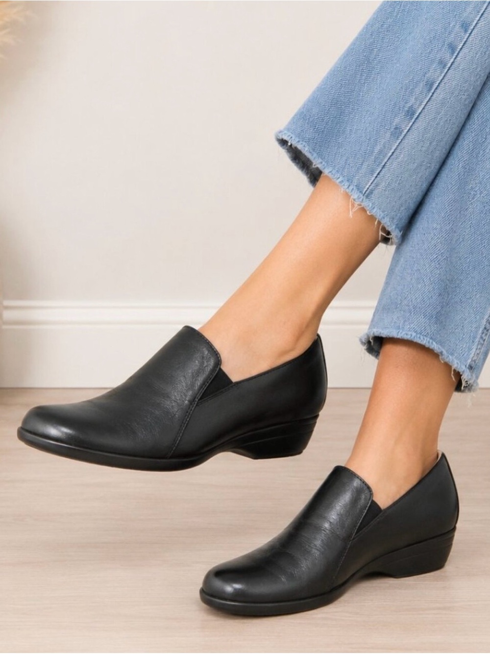 Dansko Farah black leather loafers Size 37 EU 6.5-7 US Comfort Preppy Office